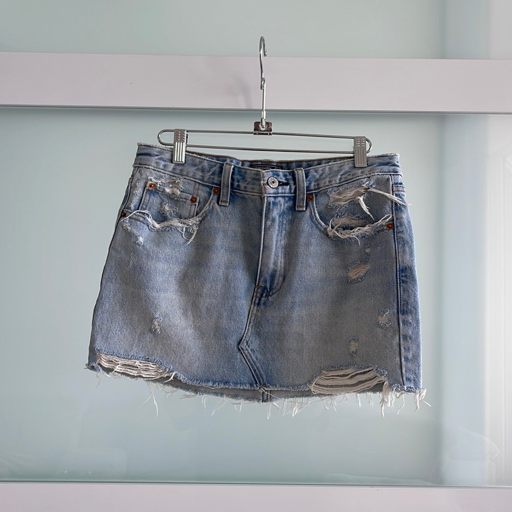 Abercrombie & Fitch low rise jean skirt